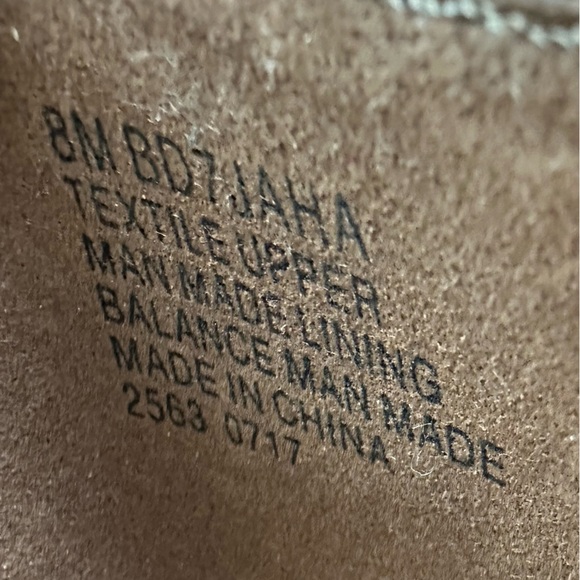 Bandolino Burgundy Wedge Size 8 Office Business Work Wear Internship - Picture 5 of 11